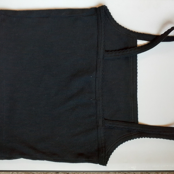 NEW Fitted Black Ribbed Spaghetti Crop Top - Picture 3 of 6